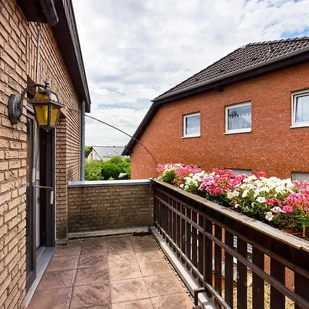 House Felecia - Phantasialand, Therme Euskirchen, Eifel-region Апартаменты *