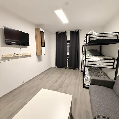 Апартаменты House Felecia - Phantasialand, Therme Euskirchen, Eifel-region *