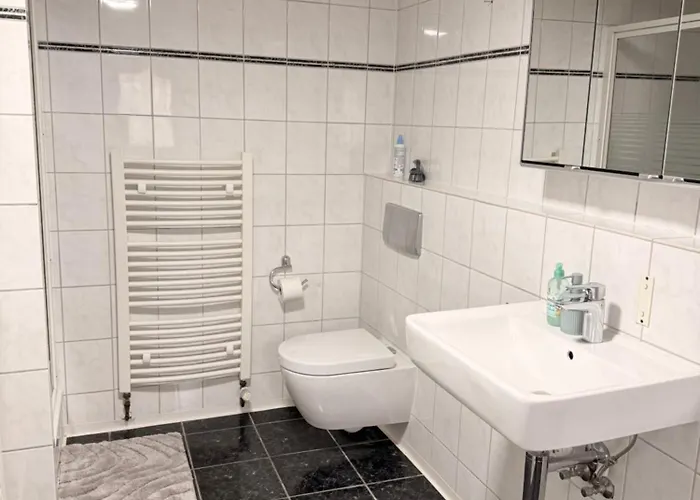 Appartement House Felecia - Phantasialand, Therme Euskirchen, Eifel-region *